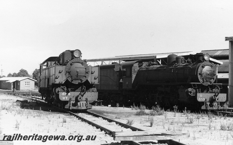 P18451
UT class 664, U class 655, Midland loco depot, ER line, side and front views
