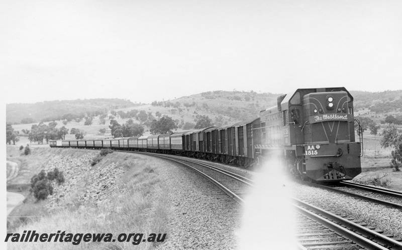 P18495
AA class 1515, on the Perth bound 