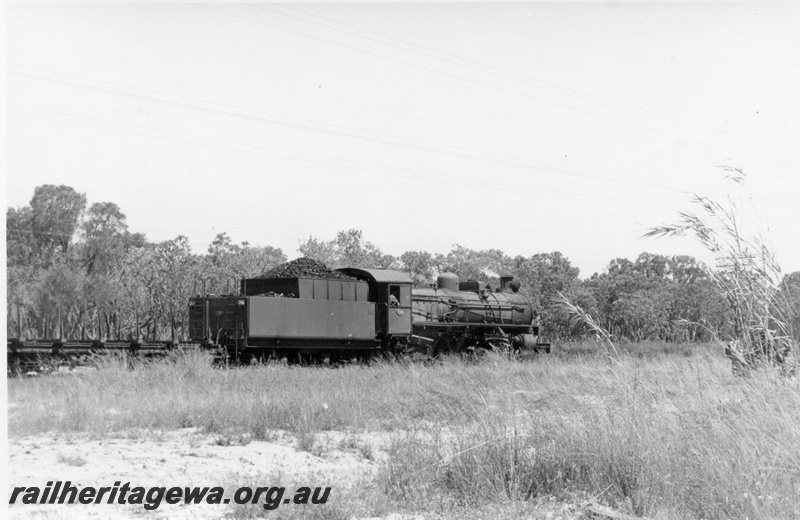 P18506
PMR class 730 on No 35 goods train, SWR line
