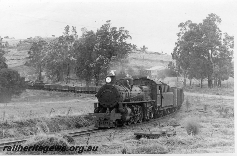 P18541
PM class 704, on No 168 Collie to Brunswick Junction goods train, near Olive Hill, BN line
