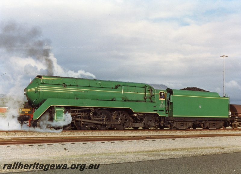 P18631
C class 3801 standard gauge steam locomotive at Forrestfield prior to departing for East Perth Terminal.
