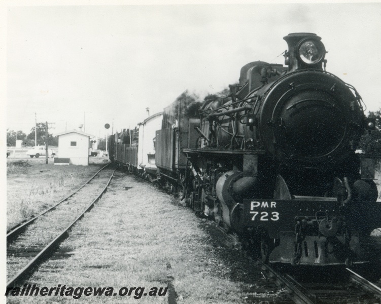 P18682
PMR class 723, on goods train, relay cabin, Pinjarra, SWR line
