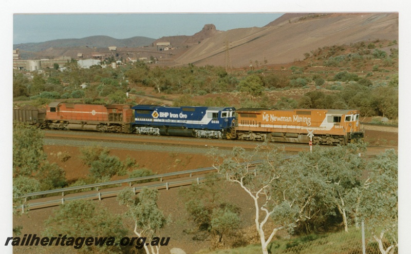 P18927
BHP Iron Ore (BHPIO) -three liveries CM39-8 Class 5631 