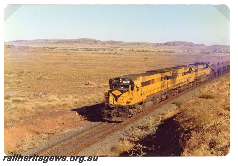 P18948
Cliffs Robe River (CRRIA) M636 class 9410, C630 class 9418, C630 class 9420 crossing the Harding River flood plain.
