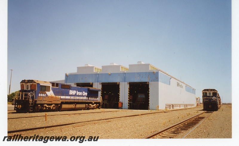 P19028
BHP Iron Ore (BHPIO) CM40-8M class 5662 