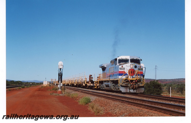 P19045
Hamersley Iron (HI) C44-9W class7083 hauling a rail train near Dampier.
