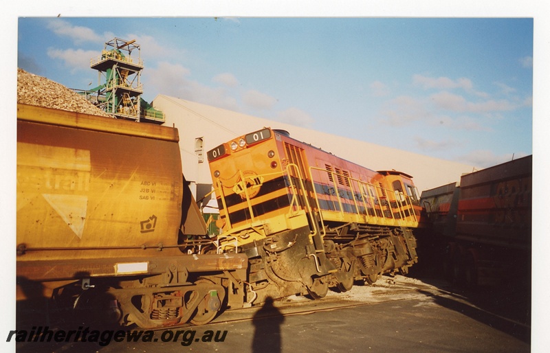 P19096
Australian Western Railway (AWR) T class 01 derailed at Albany. GSR line.
