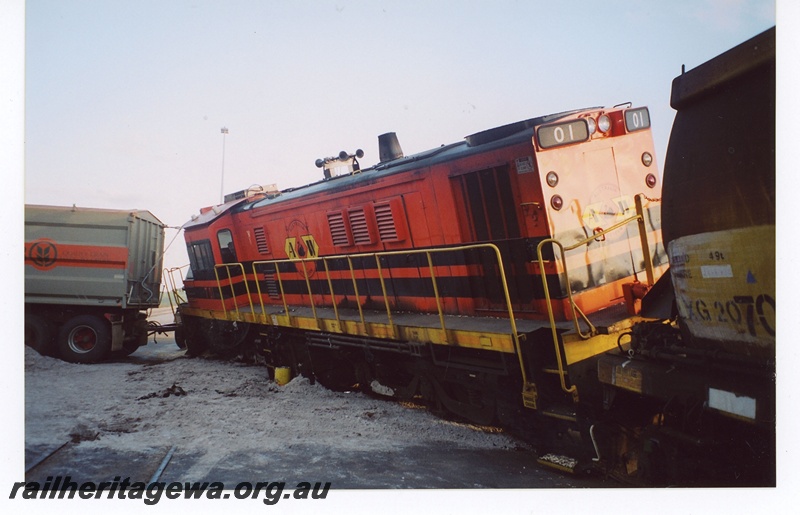 P19097
Australian Western Railway (AWR) T class 01 derailed at Albany as a result of a level crossing accident involving a grain truck. GSR line.
