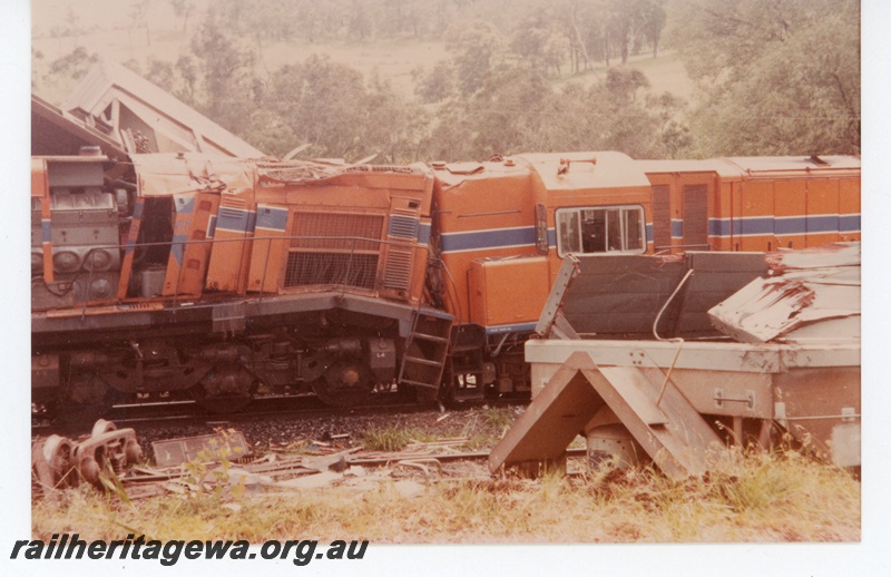 P19149
Head on collision R class 1903 and A class 1513 at Beela. BN line.
