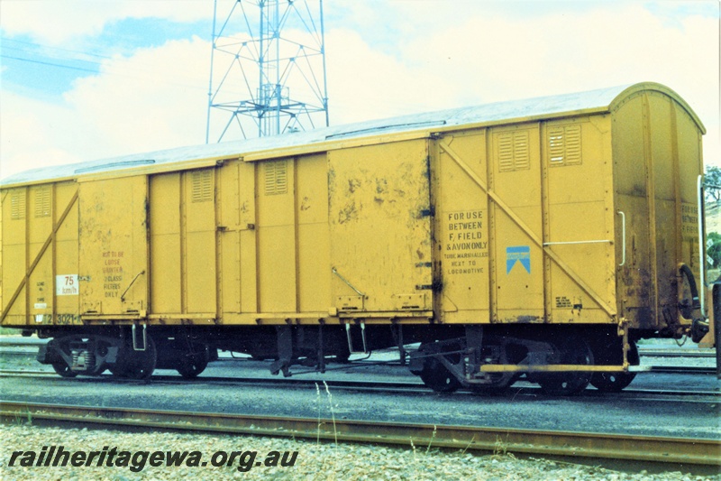 P19411
VT class 23021, ex VD class, yellow livery, panelled sides, small blue Westrail logo on the right hand send, Avon yard, side and end view
