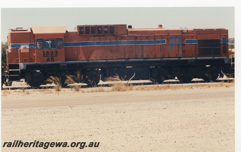 P19474
12 of 13 images of A class diesels en route to New Zealand, AB class 1533, side view
