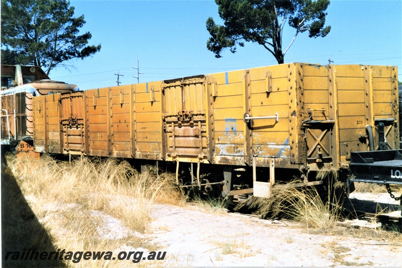 P19544
RCA class 23976-V bogie open wagon, yellow livery with a small Westrail logo on the right hand end of the side, Rail Transport Museum site, side and end view
