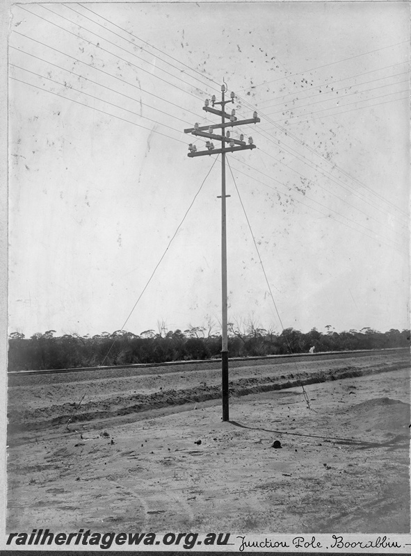 P19670
Boorabbin - Oppenheimer junction pole. EGR line.
