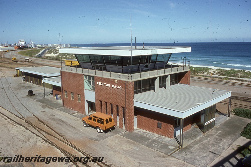 P19716
Yardmaster's office, Leighton, view looking south west from the footbridge
