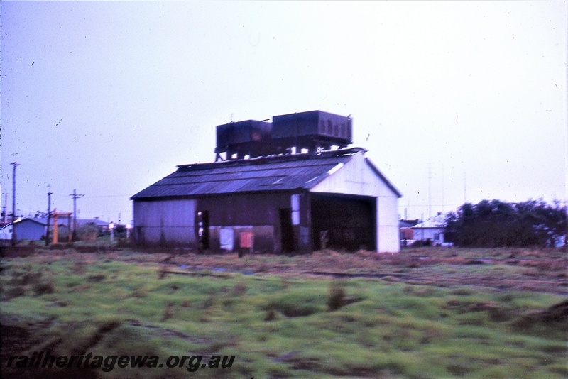 P19753
Loco shed, water towers, houses, Brunswick Junction, SWR line
