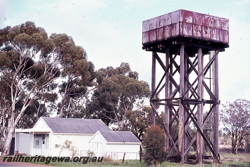 P19778
Water tower, adjacent building, Serpentine, SWR line
