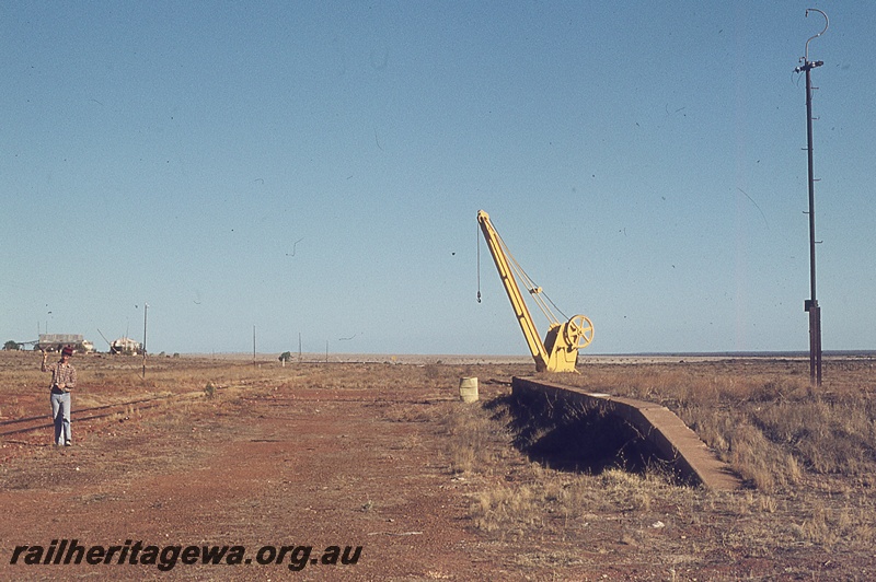 P19801
Loading ramp, crane, track, sightseer, Gwalia, KL line
