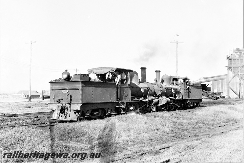 P19875
A class 15 and A class 31 Bunbury Loco.
