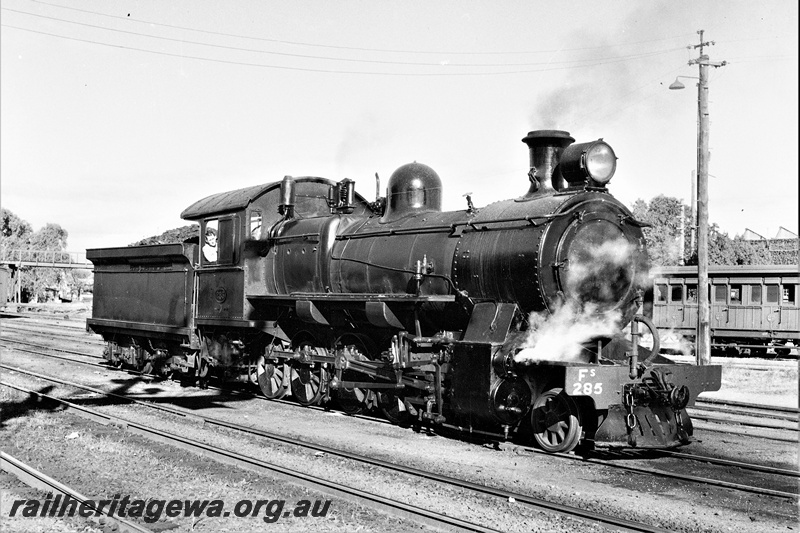 P19885
FS class 285 at Midland Junction Station. ER line.
