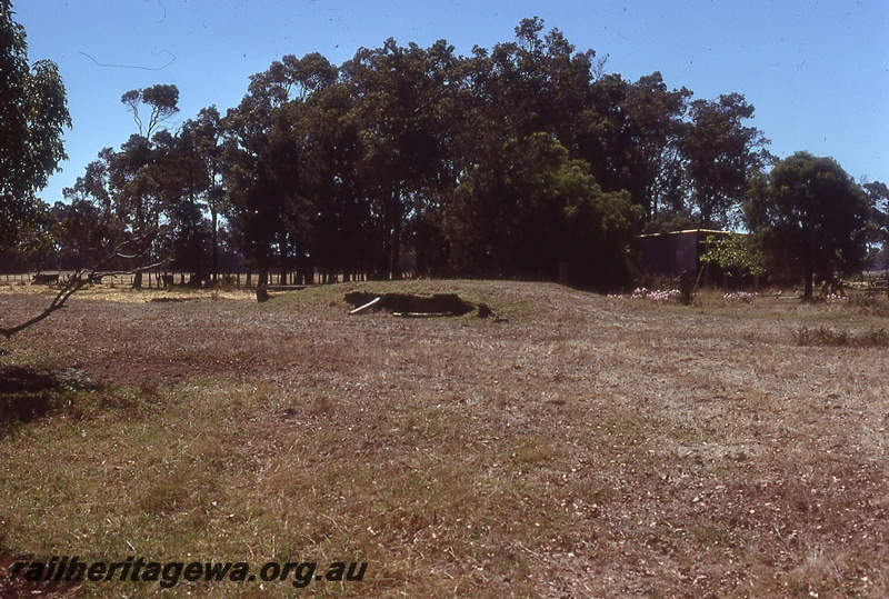 P19946
Old loading ramp, Flinders Bay, BB line
