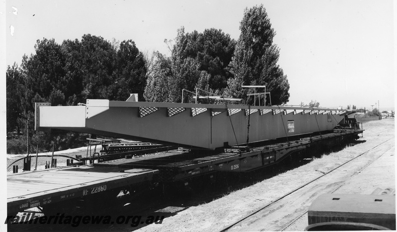 P20272
Transport of Vickers Hoskins gantry crane to Avon Yard No 1 of 4, NF class wagon 22860, QU class wagon 25016 laden with crane component, Midland, ER line, end and side view, 
