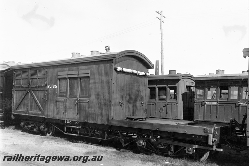 P20321
BC class 185 agricultural bank car, with space reserved for securing inspecting officer's buggy at right hand end of wagon, middle compartment reserved for sleeping accommodation, and at left end the horse box, later converted to Z class 185 then Z class 20, part views of other carriages, side and end view
