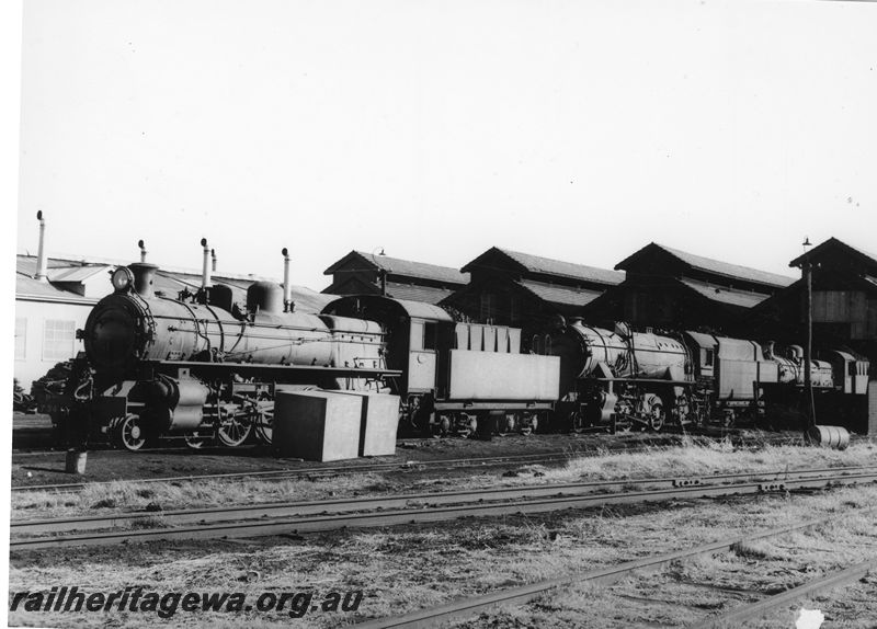 P20406
East Perth Locomotive Depot, photo shows PMR class and V class locomotives. ER line
