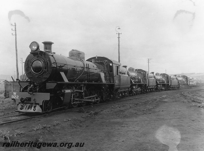 P20407
W class 922, 921 and two unknown W class locomotives all new locomotives delivered from builder at Midland Junction workshops. ER line..  

