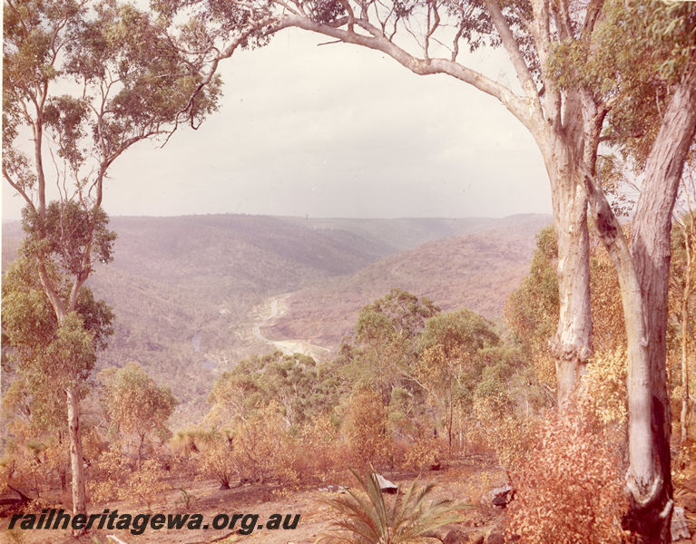 P20511
Magnificent panorama of the Avon Valley, before construction of standard gauge line
