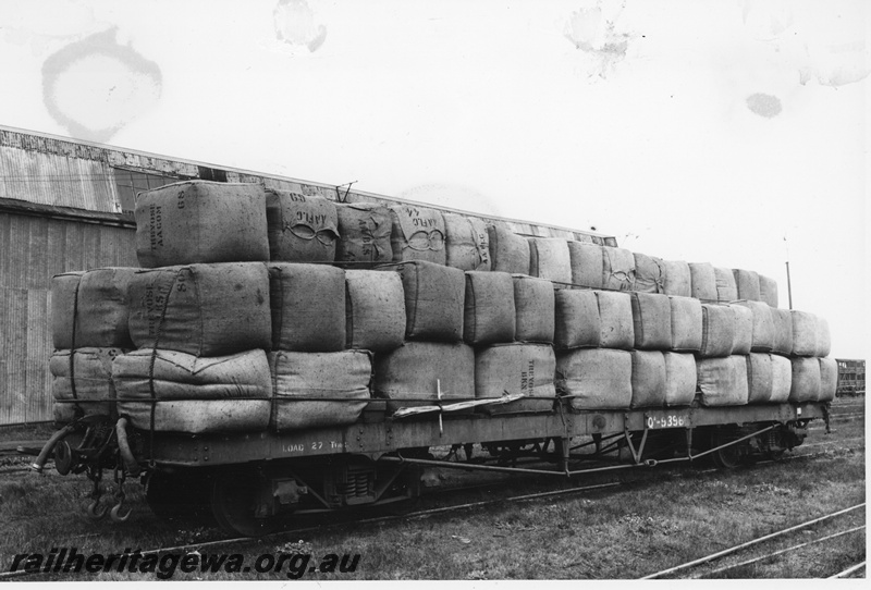 P20567
QA class 9396 wagon, built by Westralia Iron Works, loaded with wool bales, end and side view
