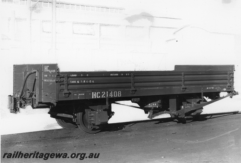 P20570
HC class 21408 low side wagon, built by Birmingham Carriage and Wagon, end and side view
