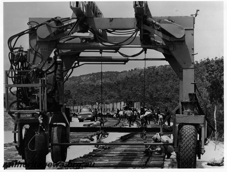 P20601
Straddle truck used for laying track, Avon Valley, standard gauge construction project, WF Class flat wagons
