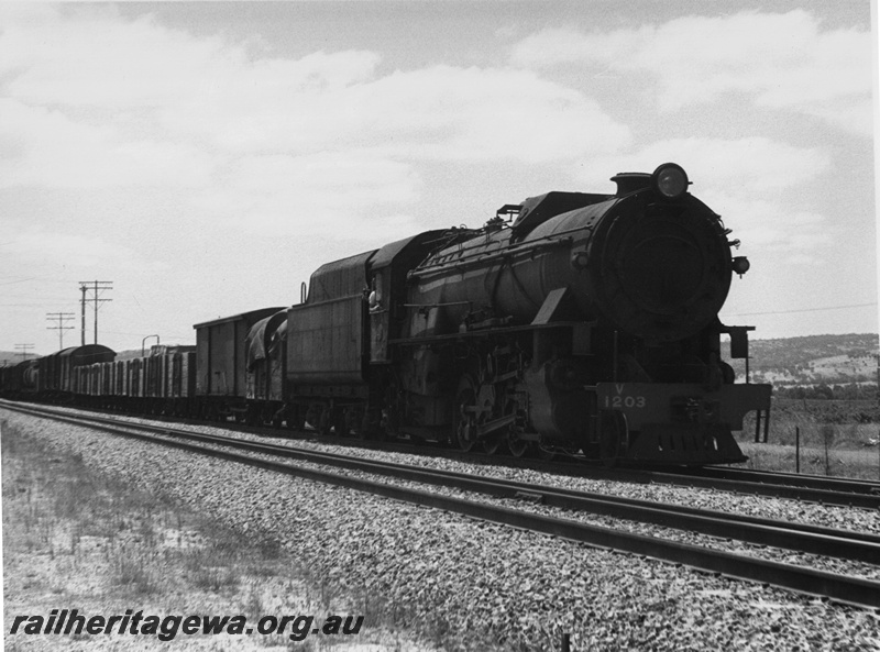 P20608
V Class 1203 on No. 20 goods near Upper Swan, bound for Midland, ER Line
