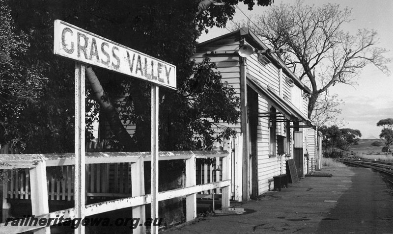 P20734
Grass Valley Station -  photo shows station building and name board. Station awning damaged in a storm in 1968. EGR line. 
