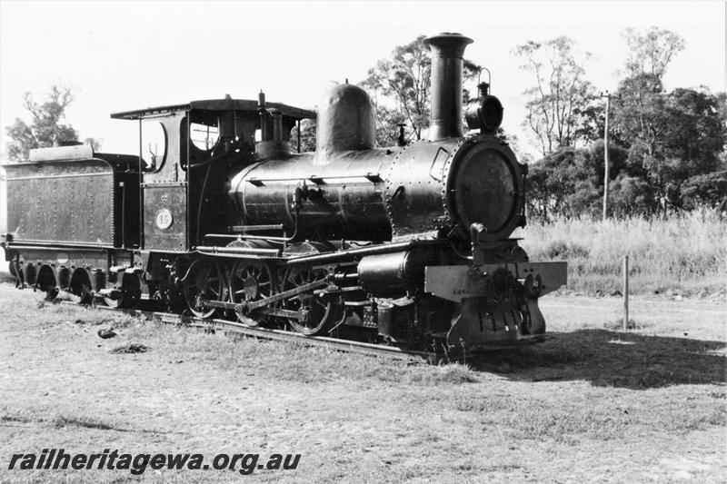 P21098
A class 15, preserved in park at South Bunbury, SWR line, side and front view
