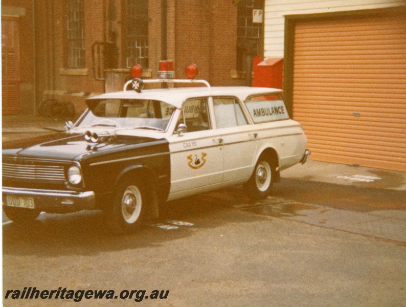 P21234
Midland Workshops ambulance built from a 