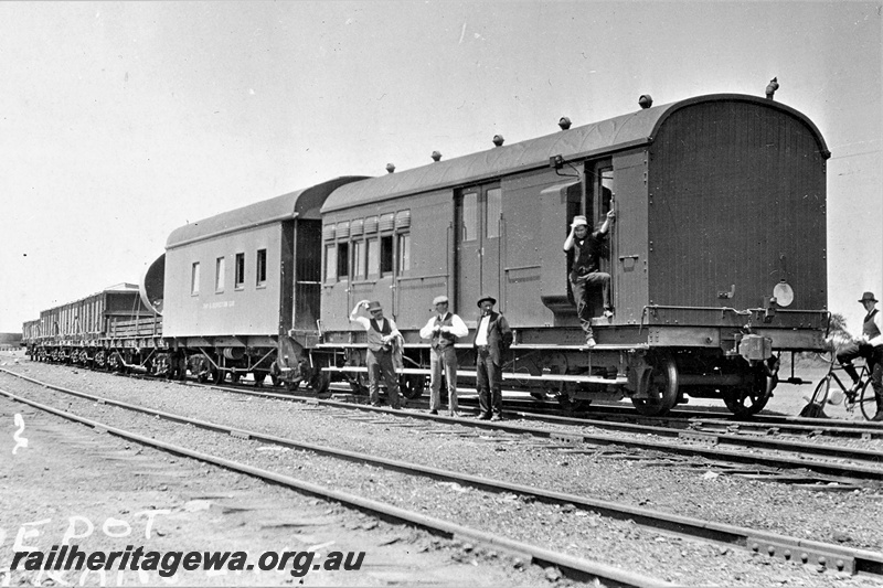 P21347
Commonwealth Railways pay train at unknown location.
