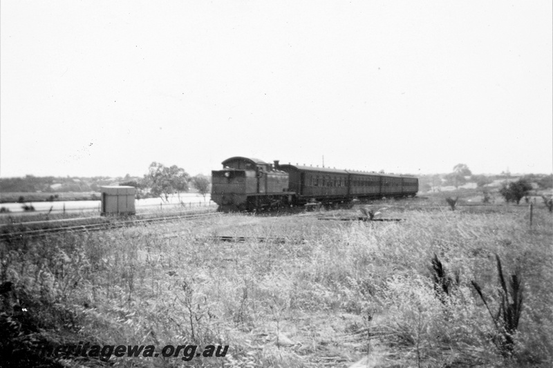 P21393
DS class 371,  bunker first, on Armadale passenger train, trackside building, SWR line, front and side view
