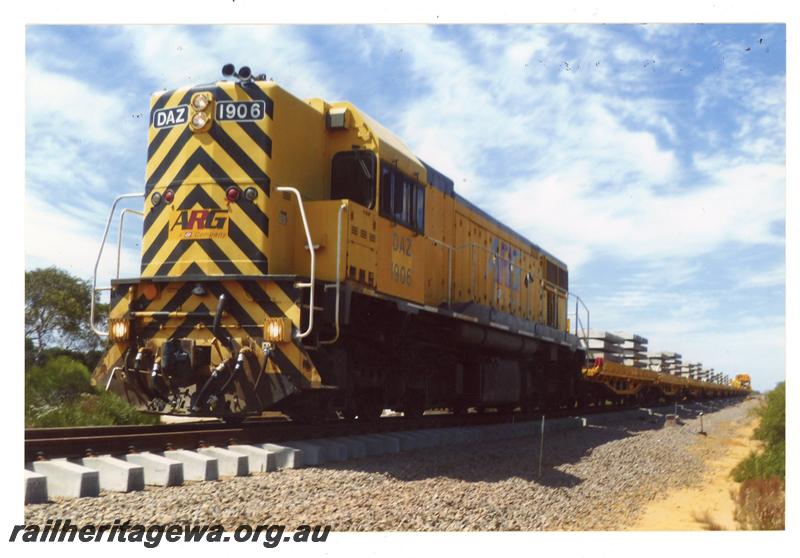 P21447
Australian Railroad Group DAZ class 1906, on concrete sleeper train, front and side view
