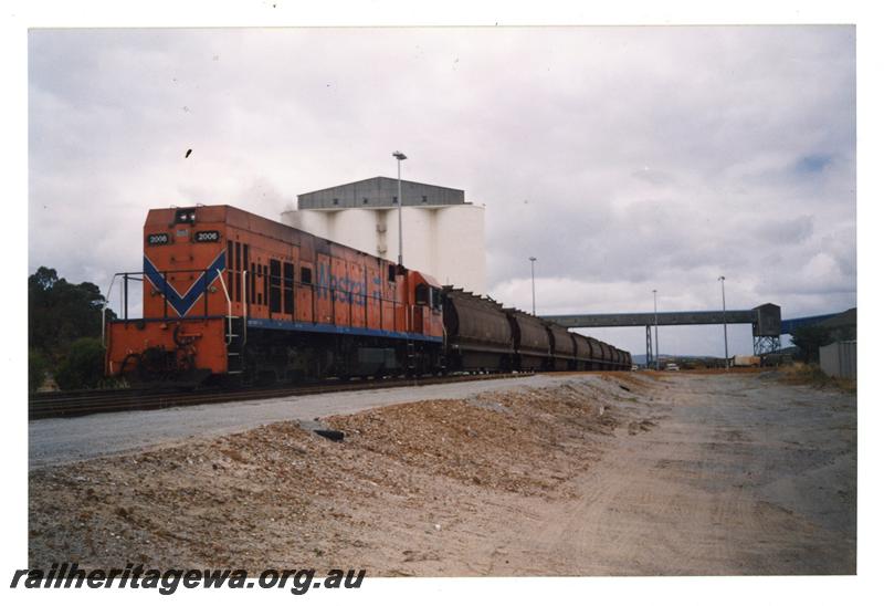 P21453
P class 2006, on goods train, wheat silos, conveyors, front and side view
