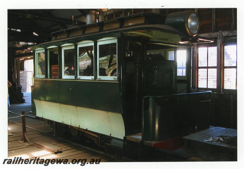 P21461
Replica steam tram, inside Yarloop Workshops, side and end view
