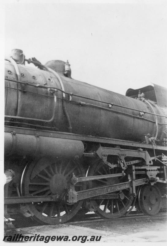 P21467
Commonwealth Railways C class 64 (side portion), Barton, TAR line, side view
