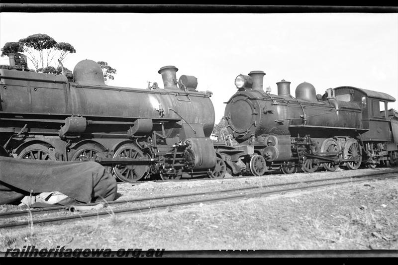 P21496
Head on collision at Mount Kokeby 2 of 3, ES class 354 loco and FS class 279 loco nose to nose, Mount Kokeby, GSR line, side view from track level
