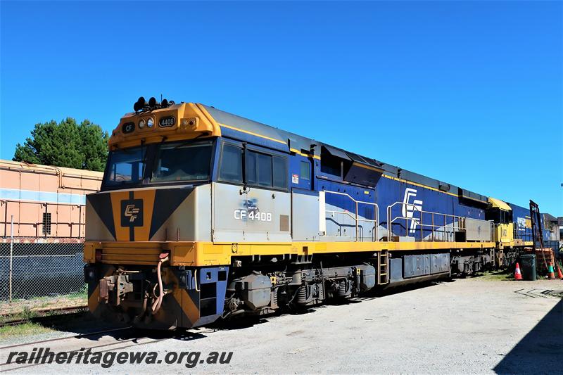 P21539
GFL loco, CF class4408 in the flue, grey and yellow livery passing through the ite of the Rail Transport Museum en route to the plant of UGL. Front and side view
