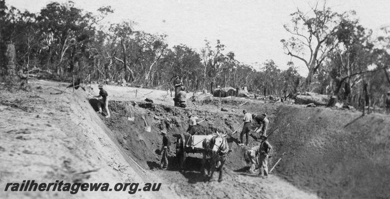 P21546
7 of 20 Construction Scenes of Third Beechina Deviation between Wooroloo and Chidlow ER line c1920s, workers excavating cutting by hand, horse drawn cart, Lehman's Cutting
