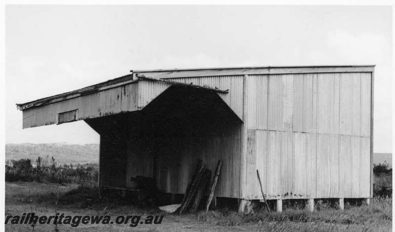 P21700
Farm building, formerly goods shed, Bornholm, near D line, trackside and side view
