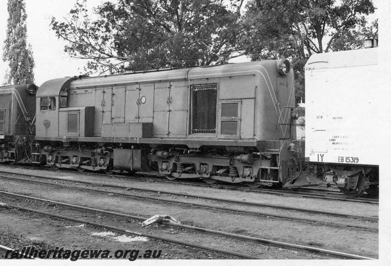 P21725
F class 46  rear view of locomotive at Bridgetown. PN line
