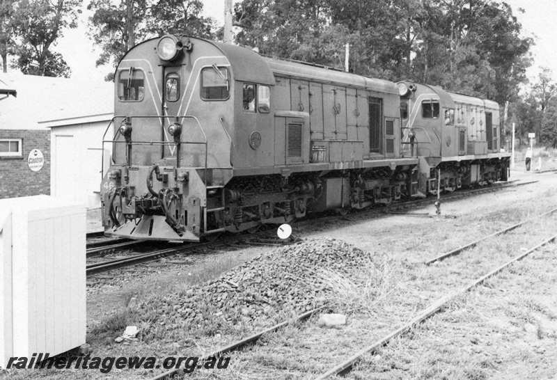 P21726
F class 40 and F class 46 light engines at Bridgetown. PN line
