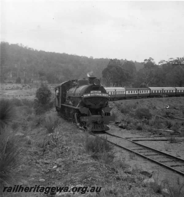 P21775
W class 943  ARHS Dwellingup tour near Bergining. W class 958 was rear end banking the train. PN line.
