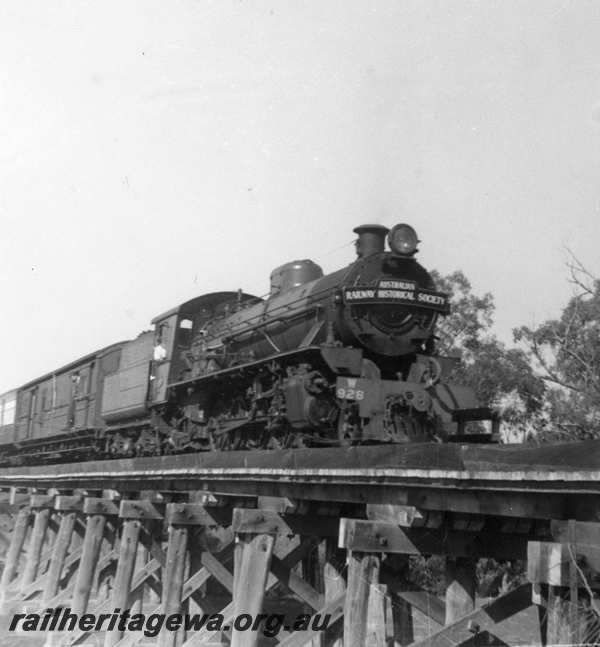 P21776
W class 928 ARHS Greenhills tour  crossing wooden bridge over Avon River near York. YB line. 
